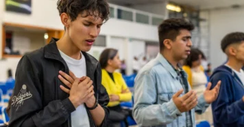 Quem foi Abede-Nego? A fé que desafiou reis Quem foi Abede-Nego? A fé que desafiou reis